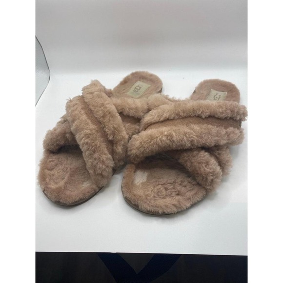 UGG Shoes - UGG Fluff Yeah Slide Sandals Tan Sheepskin Fur Comfort Women's Size 8